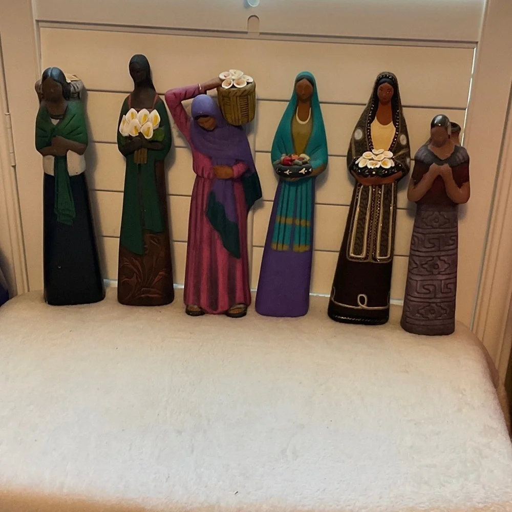 Elegant Multicolor Figurine Set